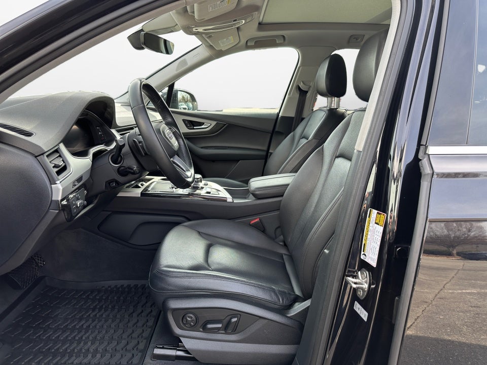 2019 Audi Q7 45 Premium