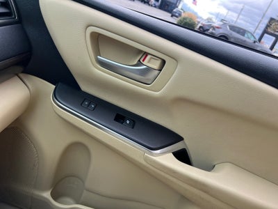 2017 Toyota Camry LE