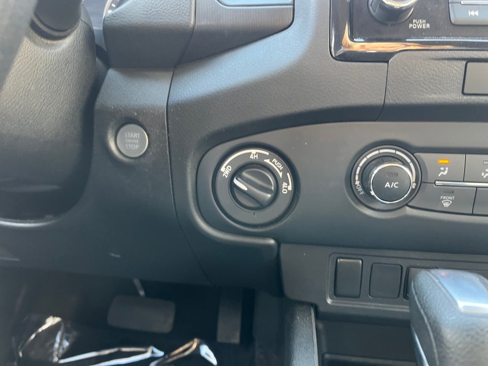 2022 Nissan Frontier Crew Cab S 4x4