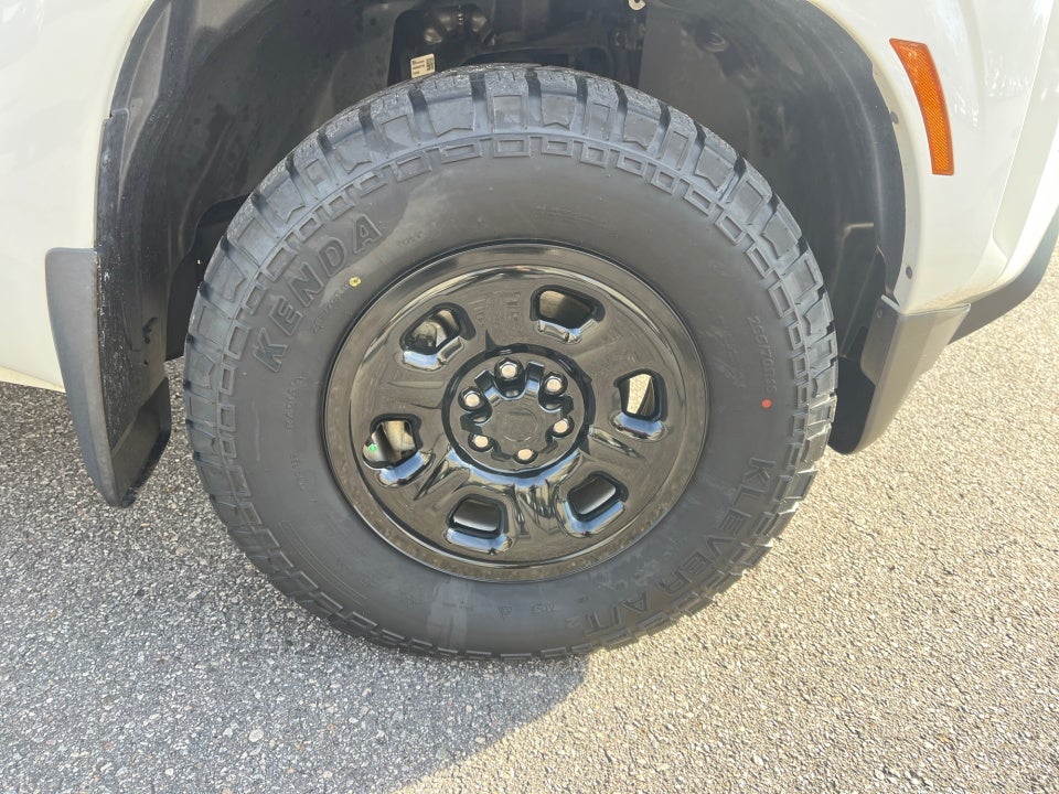 2022 Nissan Frontier Crew Cab S 4x4