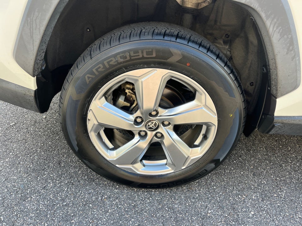 2021 Toyota RAV4 Hybrid Hybrid XLE Premium