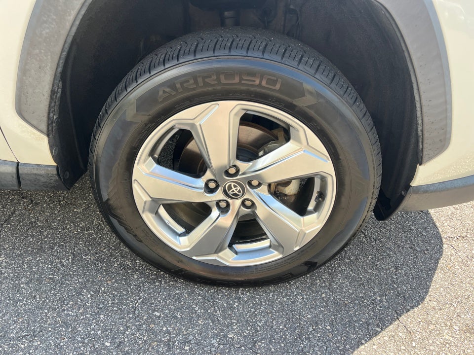 2021 Toyota RAV4 Hybrid Hybrid XLE Premium