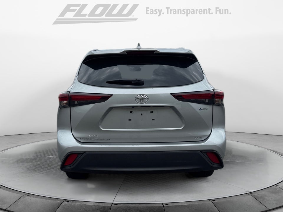 2025 Toyota Highlander Hybrid XLE