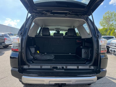 2023 Toyota 4RUNNER TRD Off Road Premium