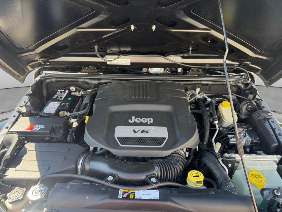 2016 Jeep Wrangler Sahara