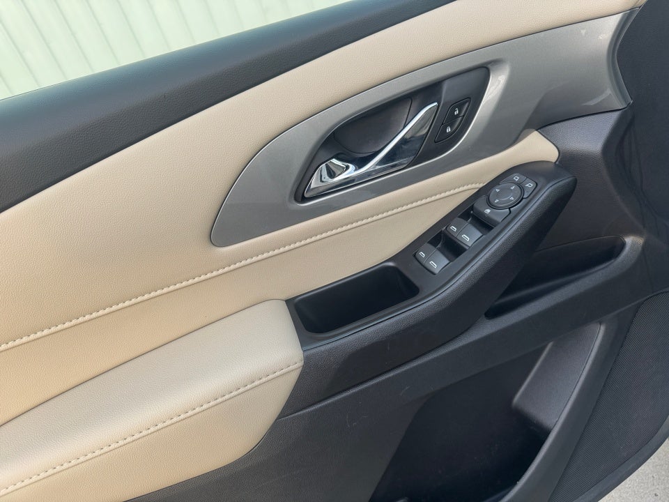 2022 Chevrolet Traverse FWD LS