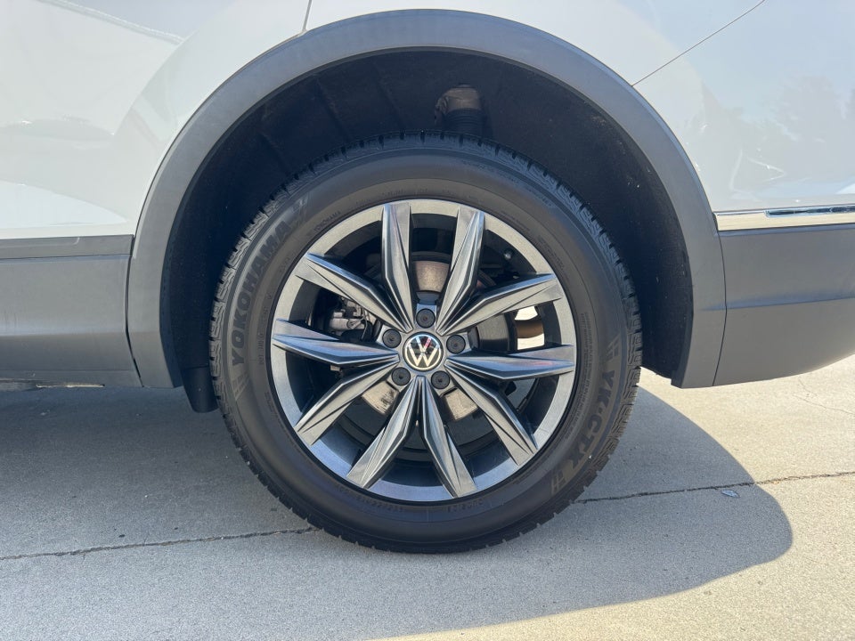 2022 Volkswagen Tiguan SE