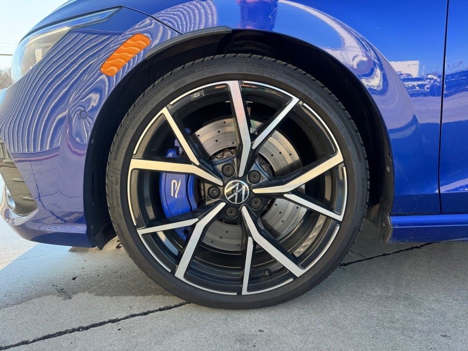 2024 Volkswagen Golf R 2.0T