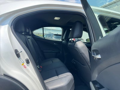 2019 Lexus UX 200 UX 200