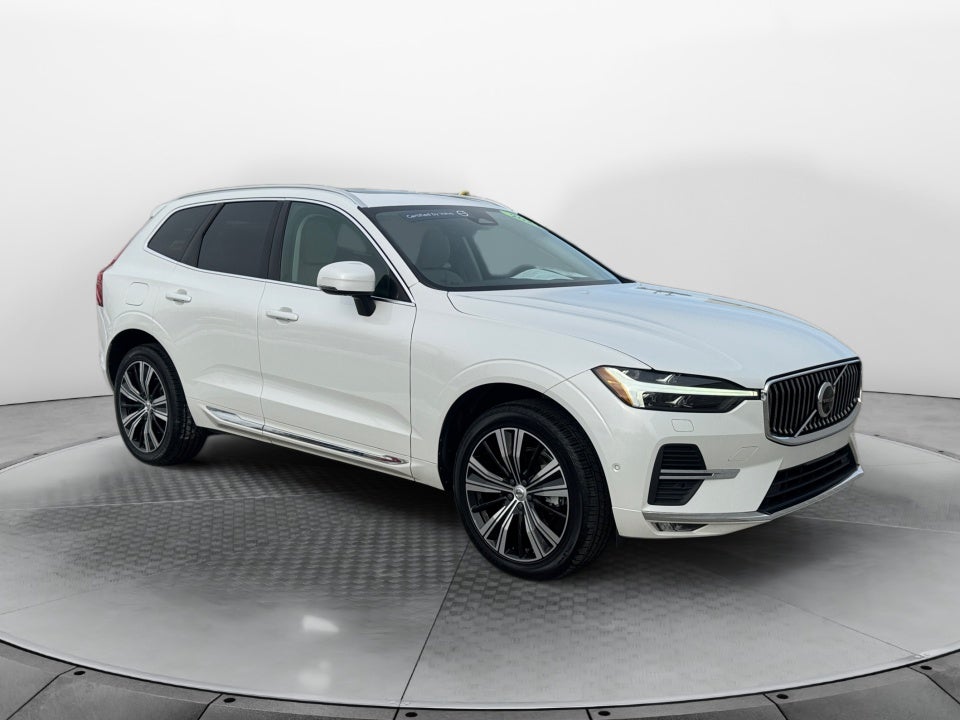 2023 Volvo XC60 B5 Plus Bright Theme
