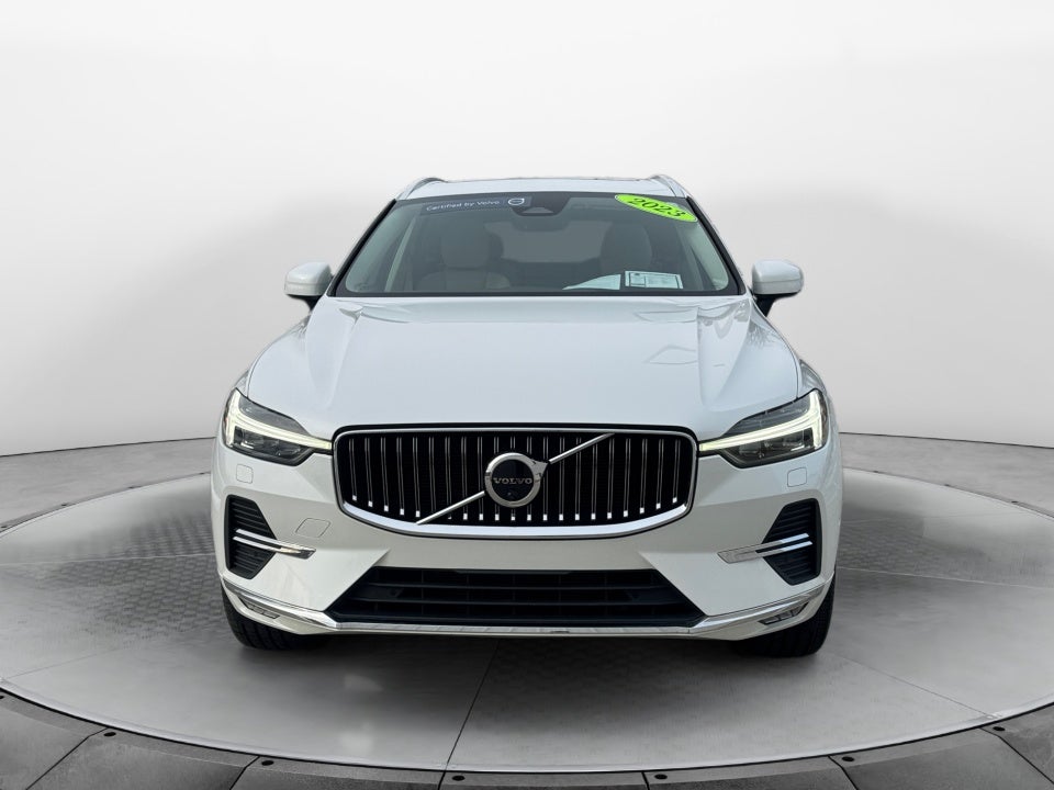 2023 Volvo XC60 B5 Plus Bright Theme
