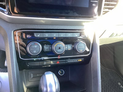 2023 Volkswagen Atlas Cross Sport 3.6L V6 SEL R-Line Black