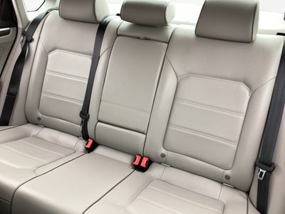 2018 Volkswagen Passat 2.0T SE