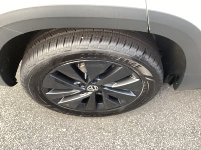 2024 Volkswagen Taos S