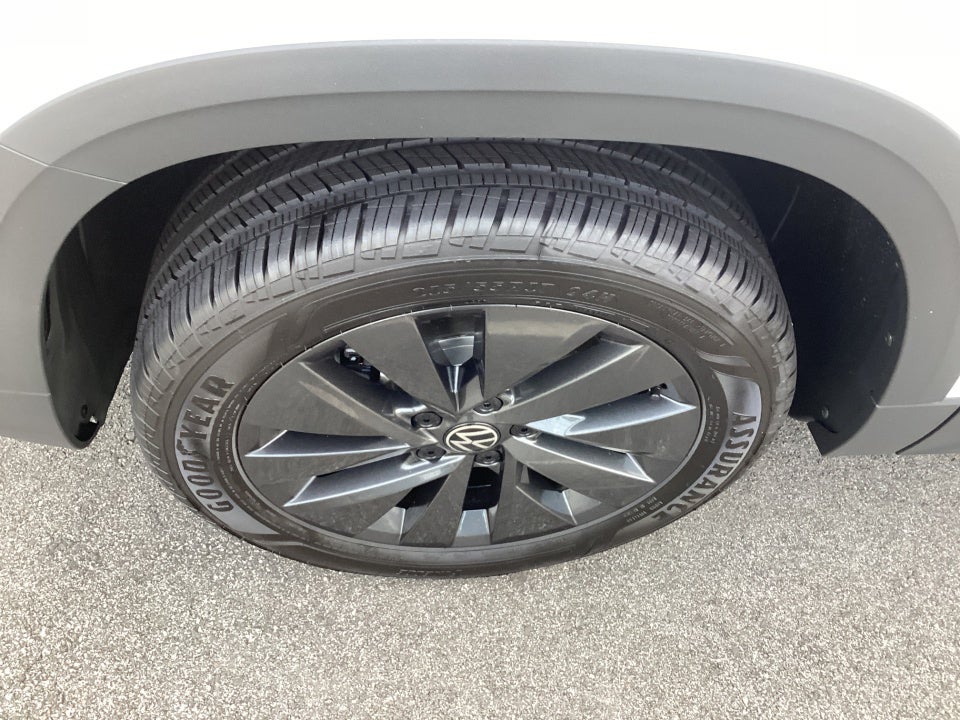 2024 Volkswagen Taos S