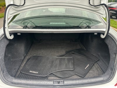 2021 Volkswagen Passat 2.0T R-Line