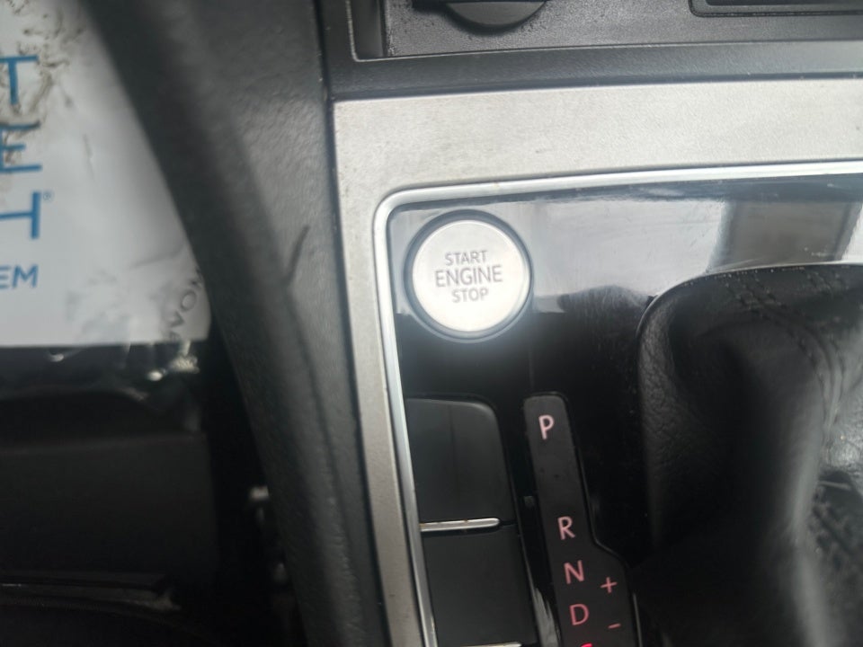 2021 Volkswagen Passat 2.0T R-Line
