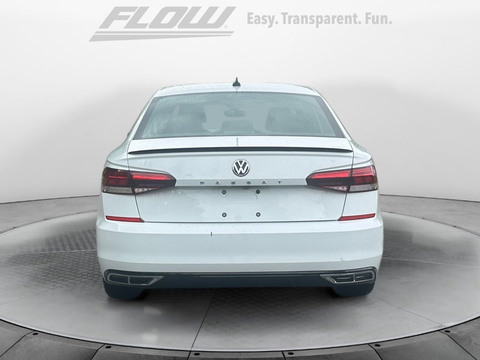 2021 Volkswagen Passat 2.0T R-Line