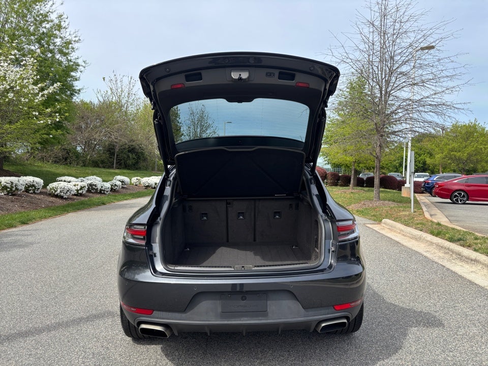 2021 Porsche Macan AWD