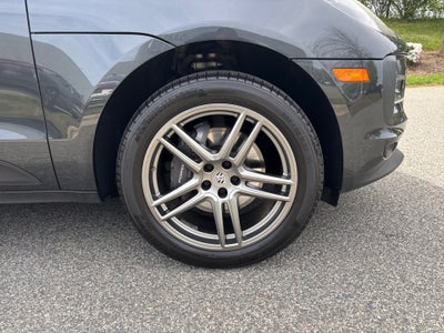 2021 Porsche Macan AWD