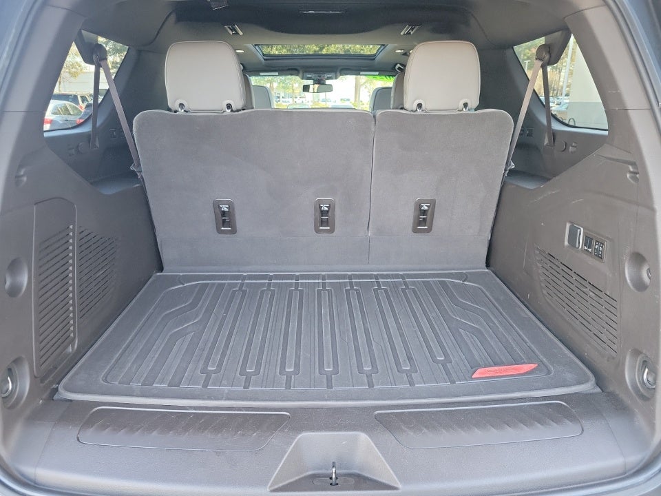 2022 GMC Yukon XL 2WD SLT