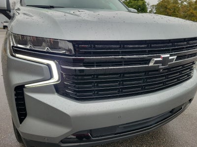 2024 Chevrolet Suburban 4WD RST