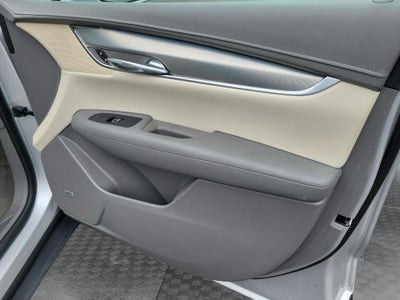 2017 Cadillac XT5 Luxury FWD