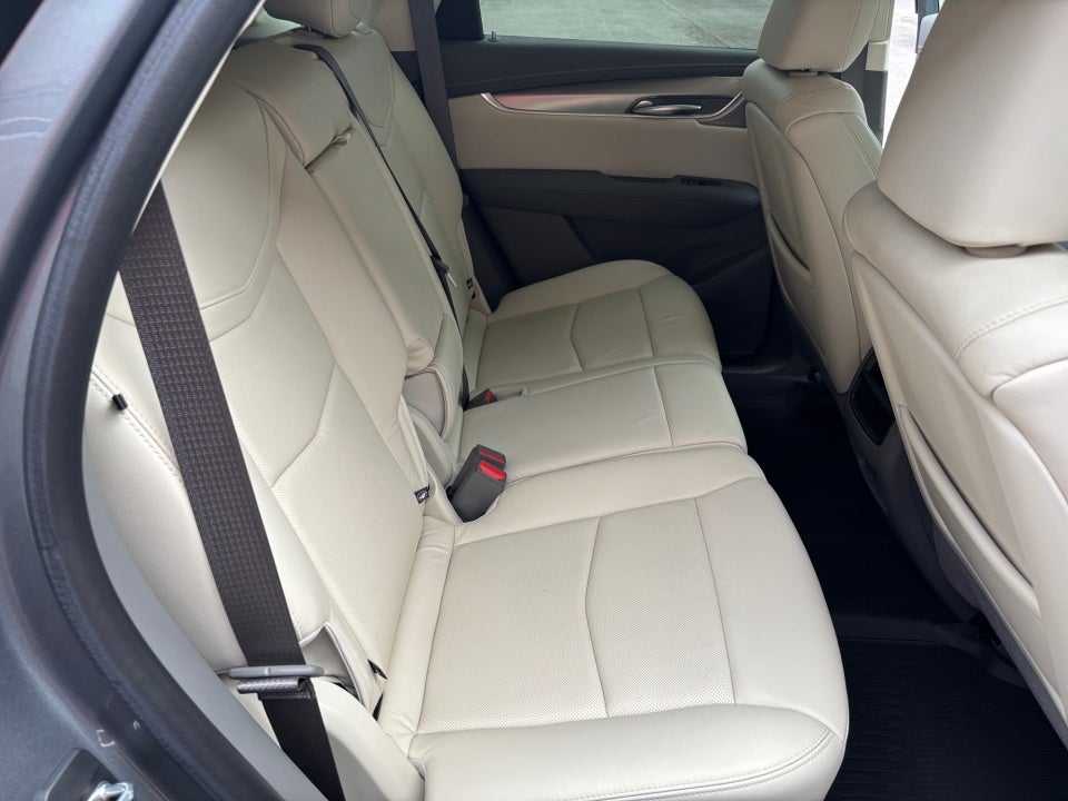 2020 Cadillac XT5 FWD Premium Luxury