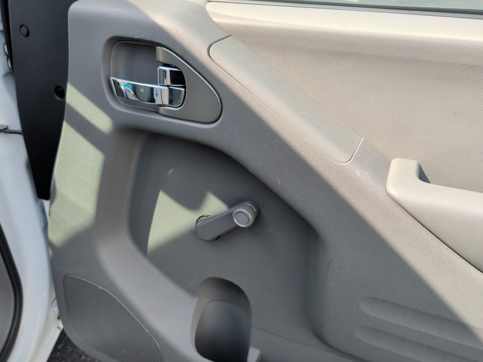 2017 Nissan Frontier S