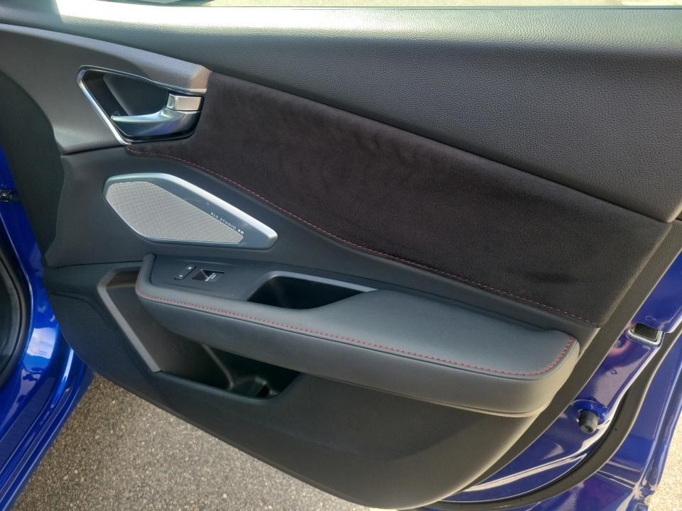2023 Acura RDX w/A-Spec Advance Package