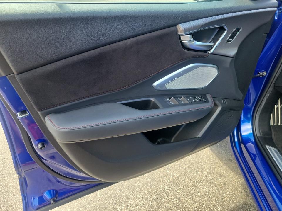 2023 Acura RDX w/A-Spec Advance Package