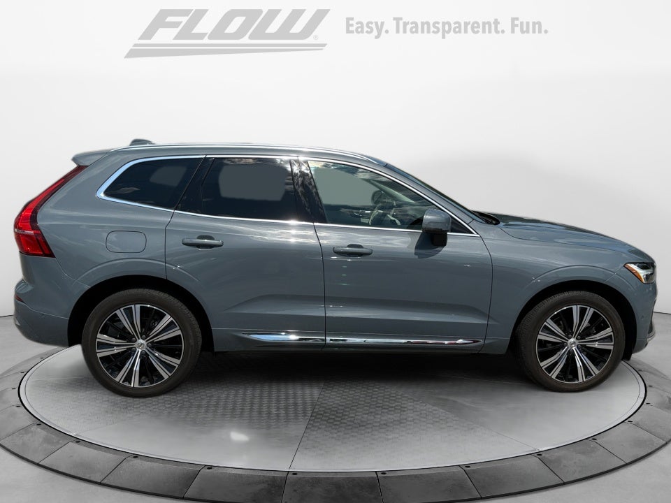 2023 Volvo XC60 Plus Bright Theme