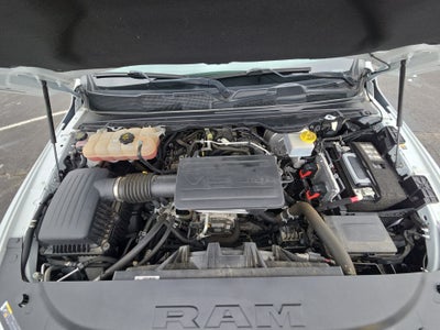 2022 RAM 1500 Big Horn Crew Cab 4x4 5'7" Box