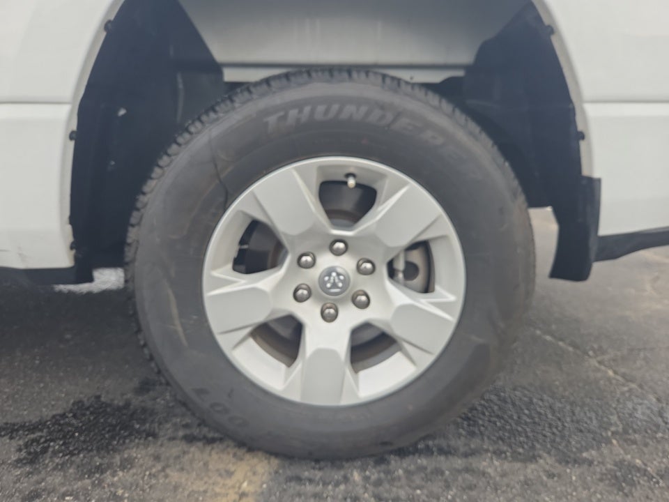 2022 RAM 1500 Big Horn Crew Cab 4x4 5'7" Box