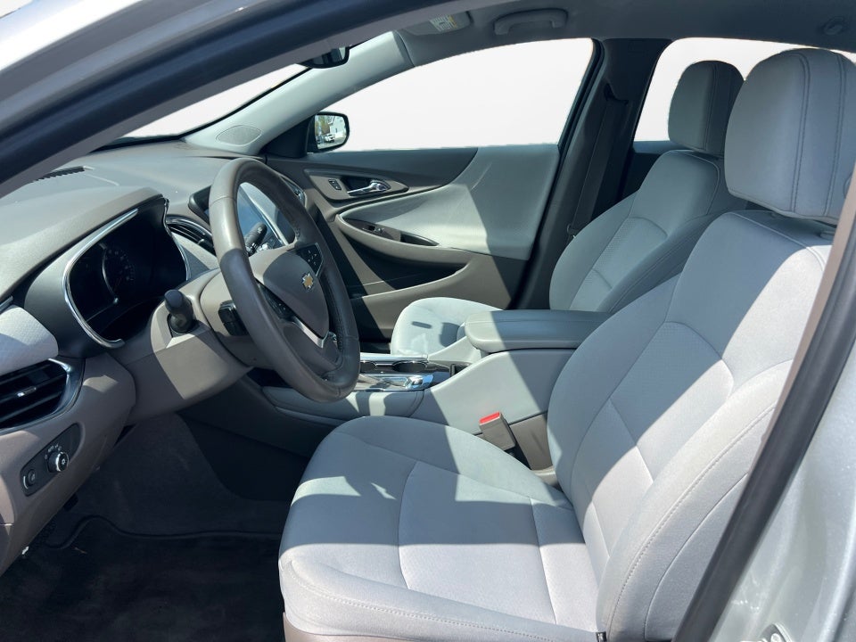 2017 Chevrolet Malibu Hybrid Hybrid