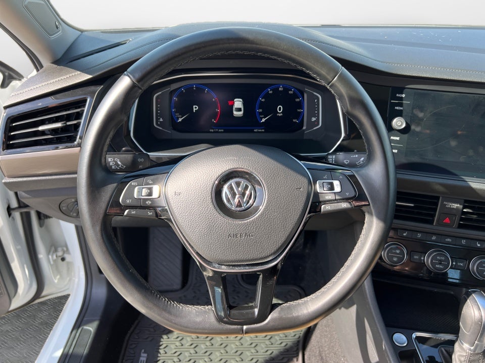 2019 Volkswagen Jetta 1.4T SEL Premium