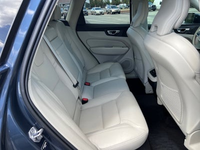 2021 Volvo XC60 T5 Inscription