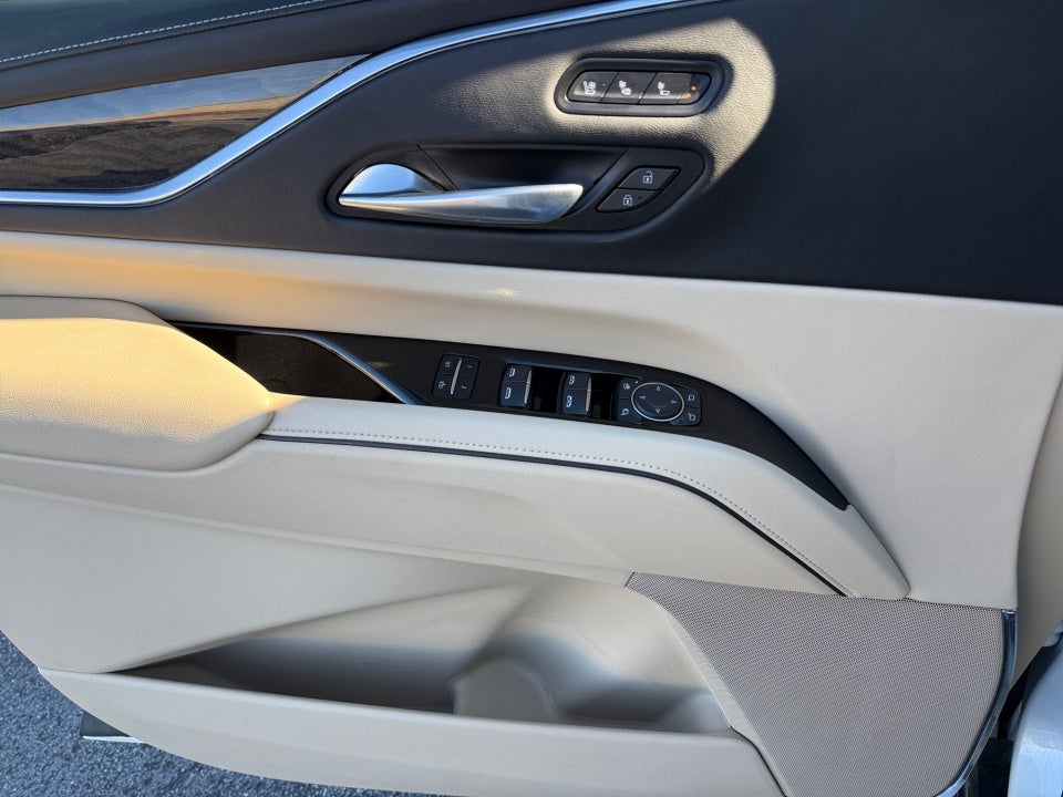 2023 Cadillac Escalade 4WD Premium Luxury