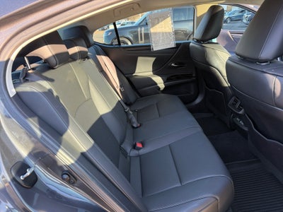 2023 Lexus ES 350 Ultra Luxury