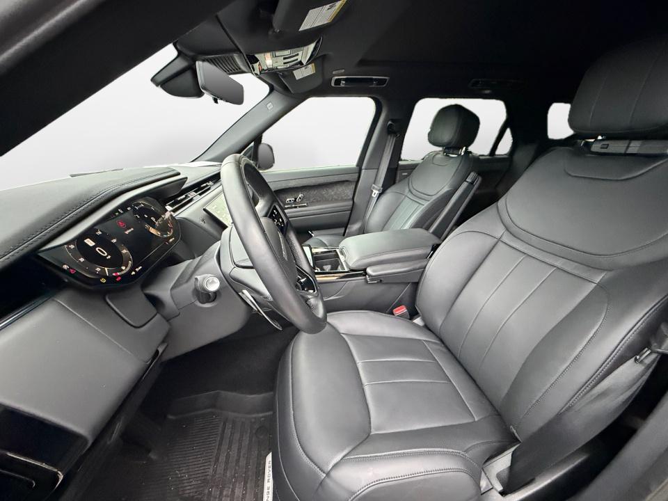 2025 Land Rover Range Rover Sport SE