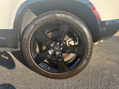 2023 Land Rover Defender 110 X-Dynamic SE