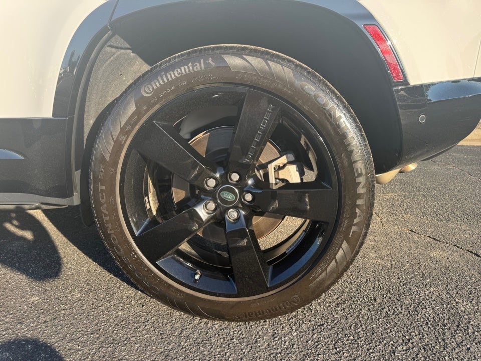 2023 Land Rover Defender 110 X-Dynamic SE