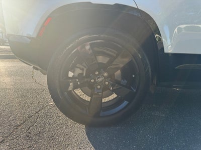 2023 Land Rover Defender 110 X-Dynamic SE