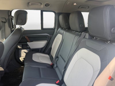 2024 Land Rover Defender X-Dynamic SE