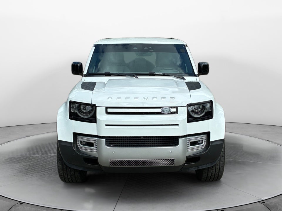 2025 Land Rover Defender 110 P400 S