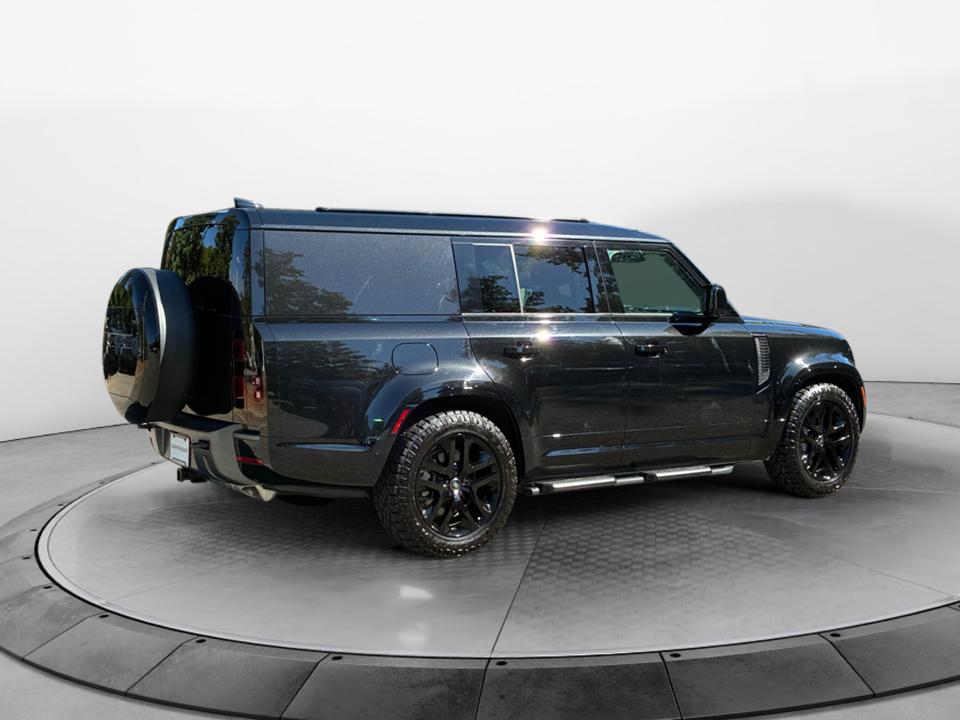 2024 Land Rover Defender Outbound