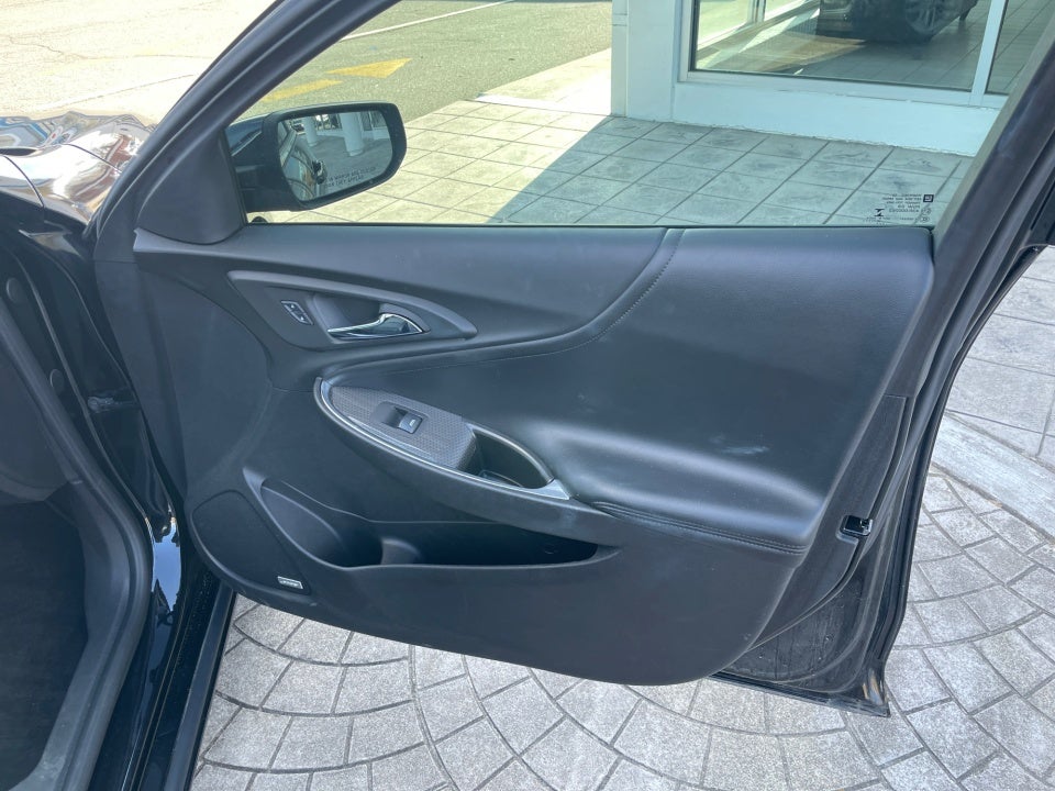 2017 Chevrolet Malibu Hybrid Hybrid