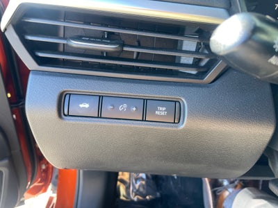 2022 Nissan Altima SR FWD