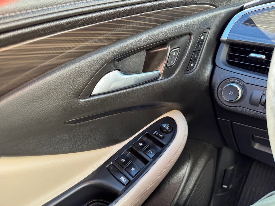 2020 Buick Envision FWD Essence