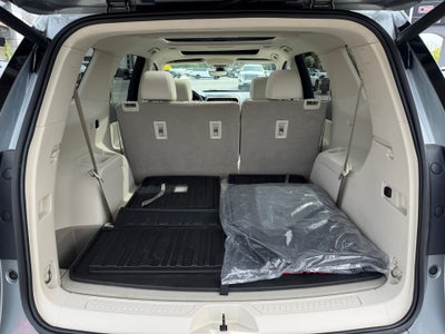 2023 GMC Acadia AWD Denali